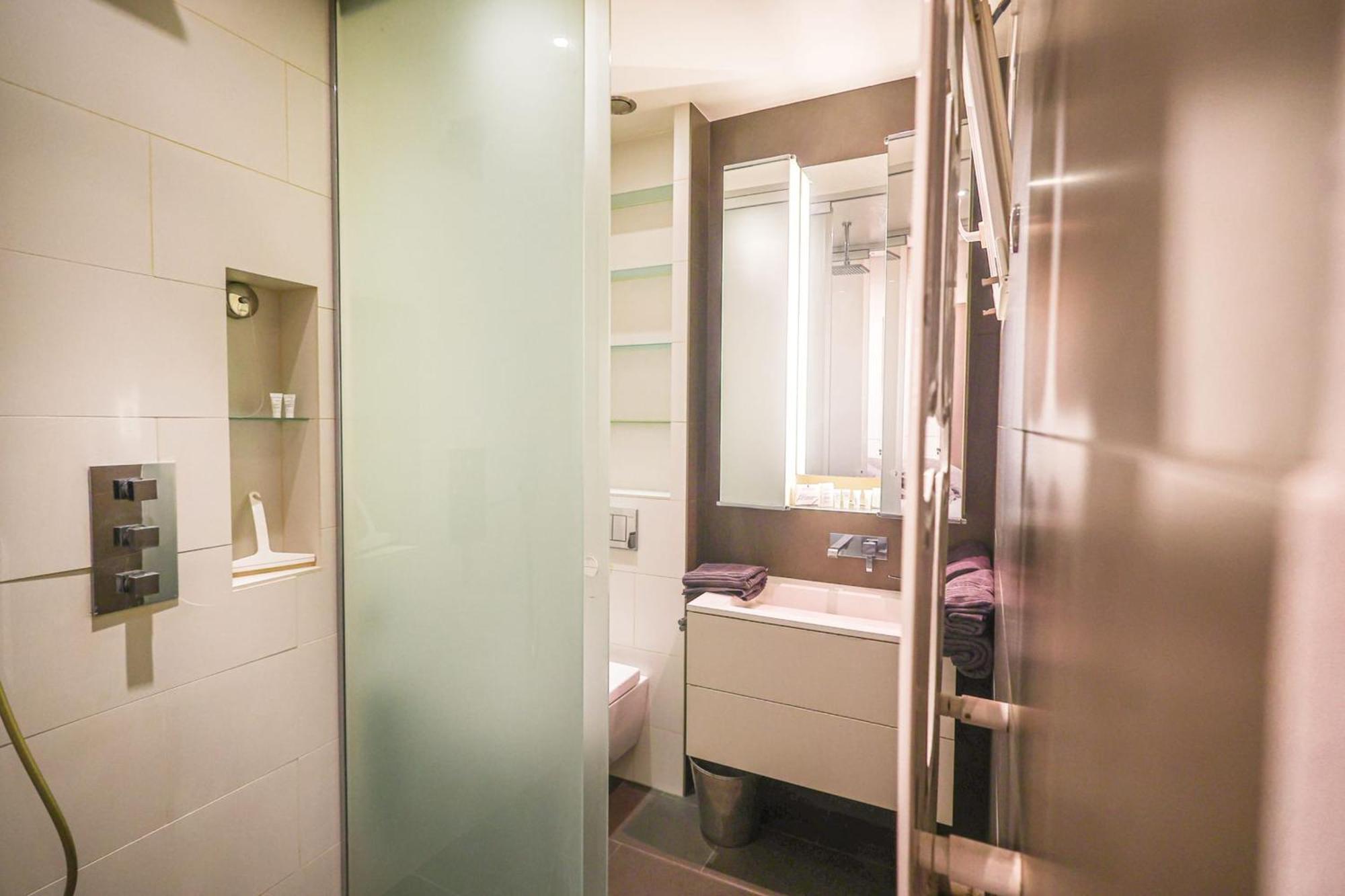 Elegant Appartement Climatise De 65 M2 Avec 2 Ch Paris Dış mekan fotoğraf